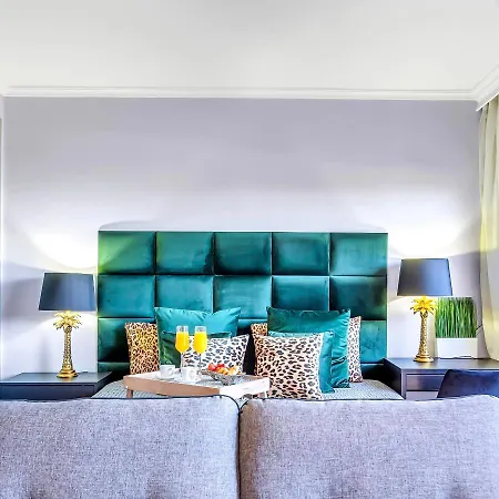 Super2beachfront * Marbella
