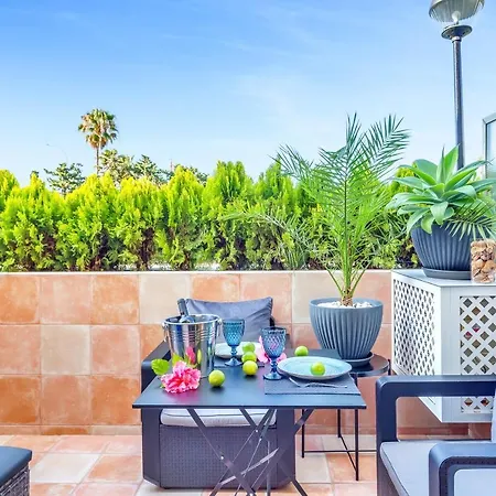 Apartment Super2beachfront *