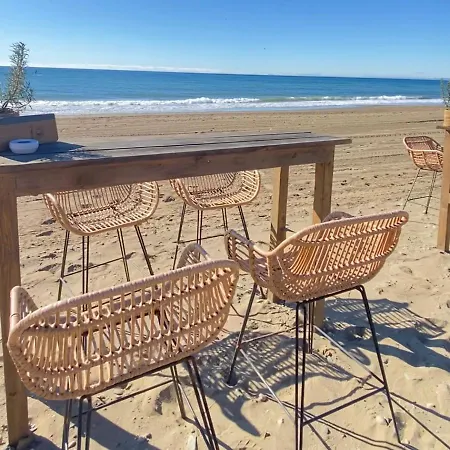 Super2beachfront 아파트 *